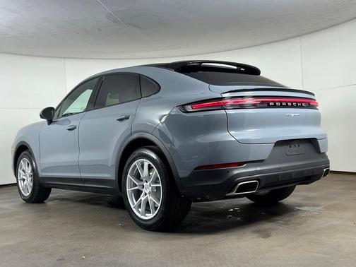 2026 Porsche Cayenne AWD
