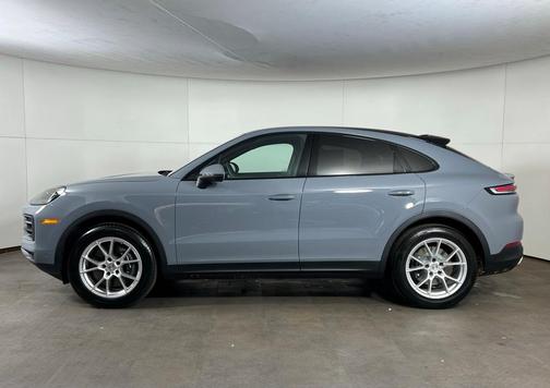 2026 Porsche Cayenne AWD