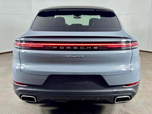 2026 Porsche Cayenne AWD