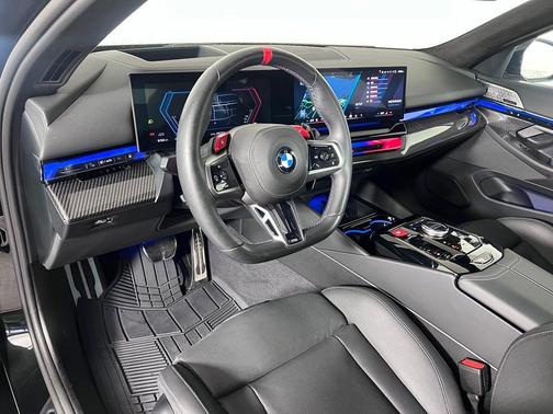 Black Sapphire Metallic 2025 BMW M5 Base