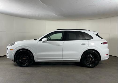 2026 Porsche Cayenne GTS