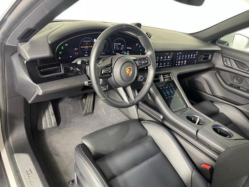 2024 Porsche Taycan 4S