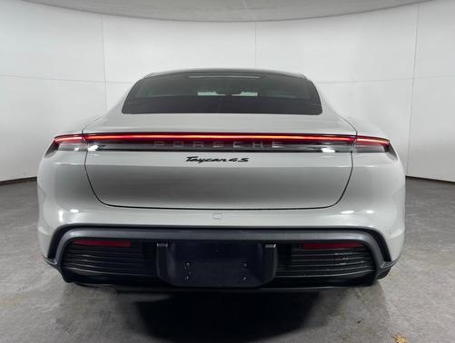 2024 Porsche Taycan 4S