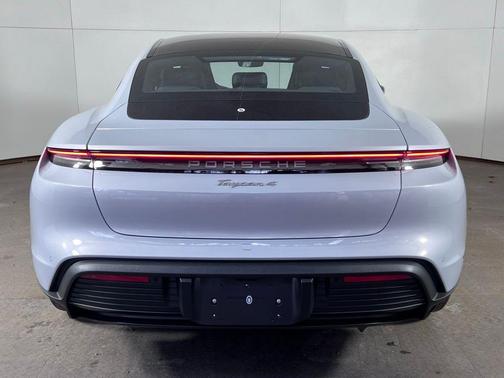 2026 Porsche Taycan 4
