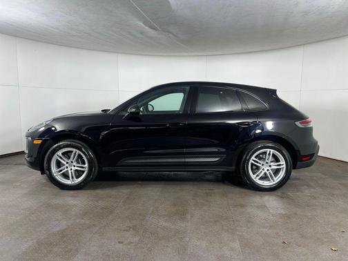 Black 2025 Porsche Macan