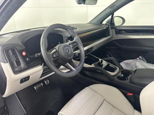 2026 Porsche Cayenne Turbo