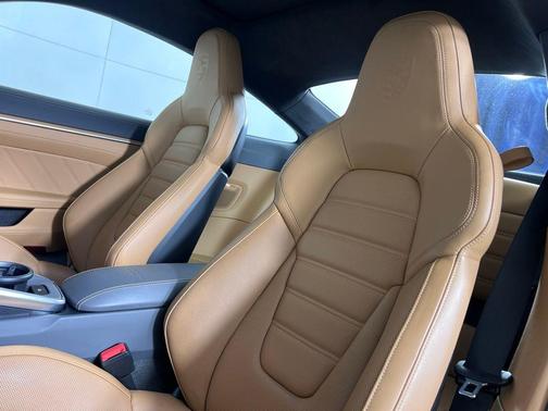 Agate Gray Metallic 2022 Porsche 911 Carrera 4 GTS