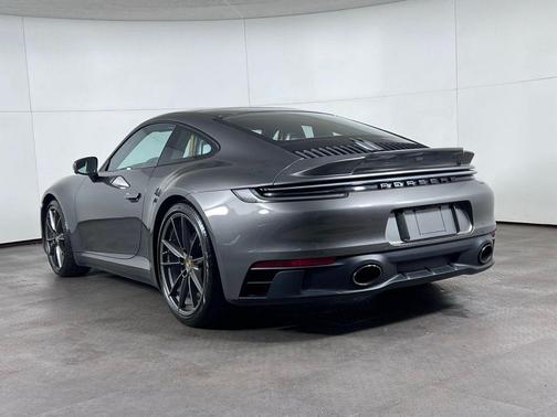 Agate Gray Metallic 2022 Porsche 911 Carrera 4 GTS