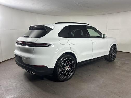 2026 Porsche Cayenne S
