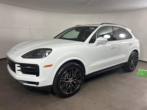 2026 Porsche Cayenne S