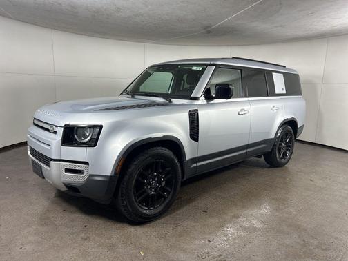 2023 Land Rover Defender SE