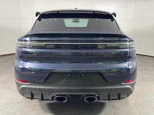 2025 Porsche Cayenne Turbo GT