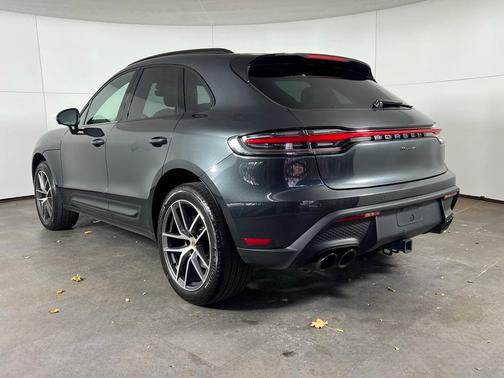 2024 Porsche Macan 