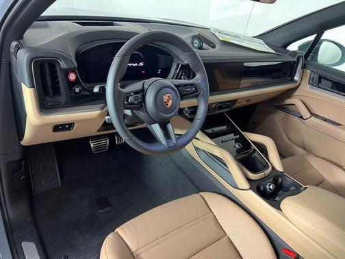 2026 Porsche Cayenne S