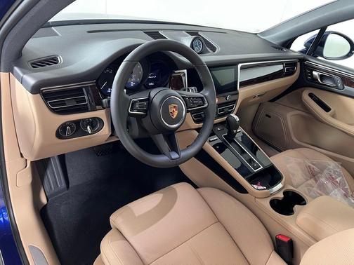 Blue Metallic 2026 Porsche Macan S