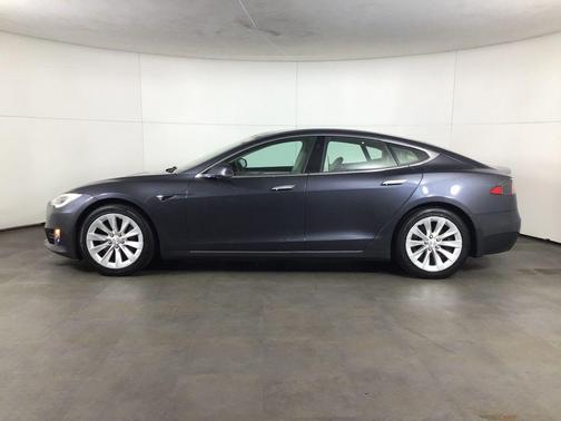Midnight Silver Metallic 2018 Tesla Model S 100D