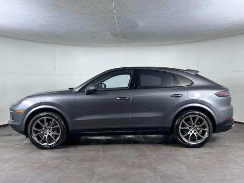 Quartzite Grey Metallic 2022 Porsche Cayenne S Coupe AWD
