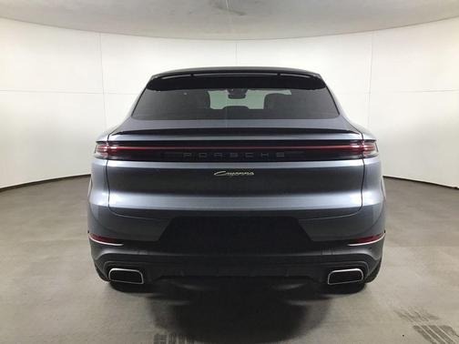 Platinum Silver Metallic 2026 Porsche Cayenne Base