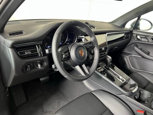 2026 Porsche Macan T