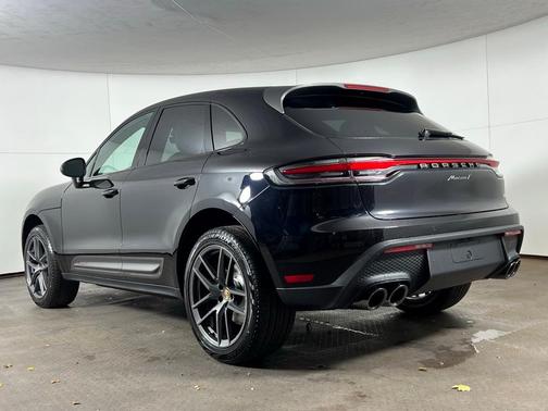 2026 Porsche Macan T