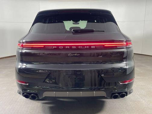 2026 Porsche Cayenne Turbo