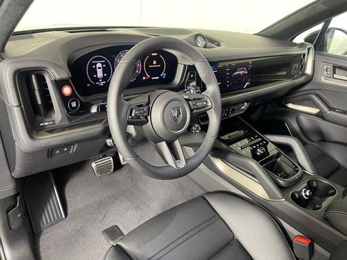 2026 Porsche Cayenne Turbo