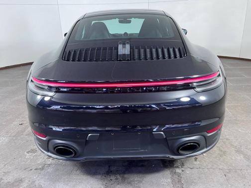 2023 Porsche 911 Carrera