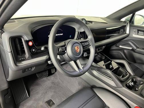 2026 Porsche Cayenne AWD