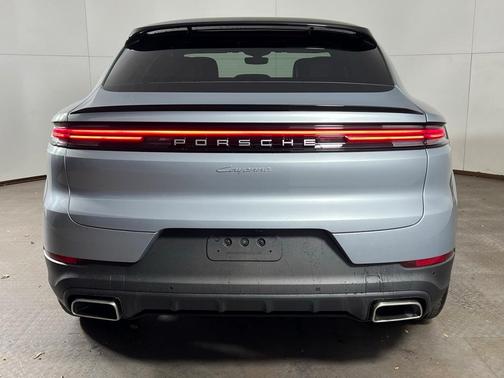 2026 Porsche Cayenne AWD