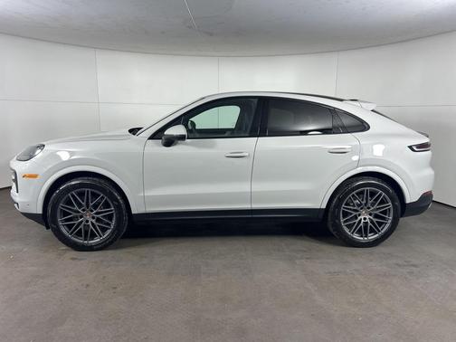 2026 Porsche Cayenne AWD
