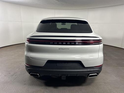 2026 Porsche Cayenne AWD