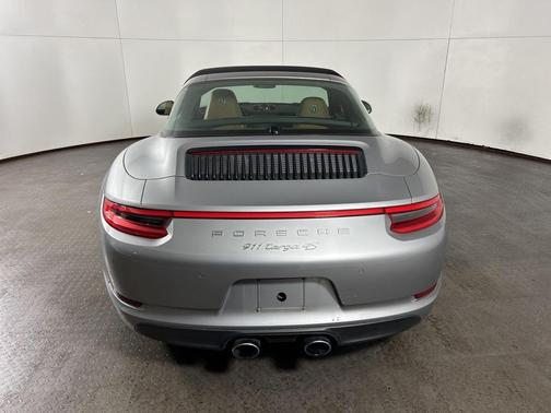 2017 Porsche 911 Targa 4S