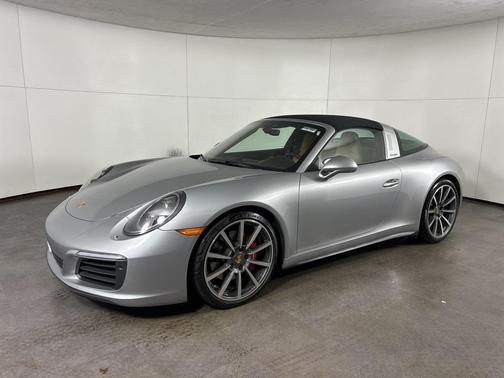 2017 Porsche 911 Targa 4S