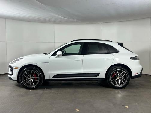 2023 Porsche Macan S