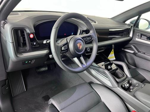 Platinum Silver Metallic 2026 Porsche Cayenne Base