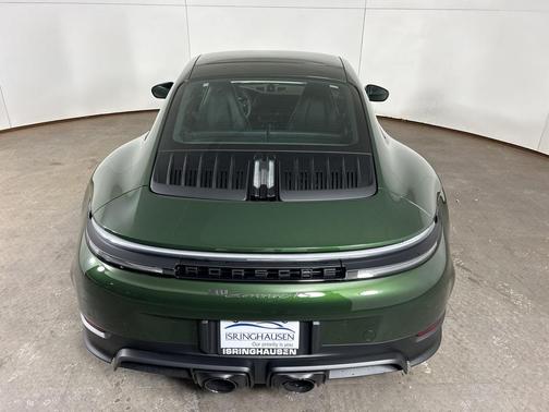 2026 Porsche 911 Carrera GTS