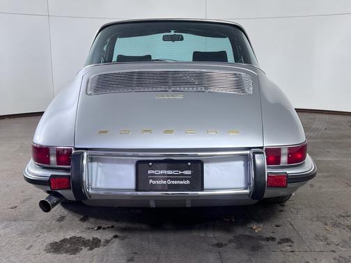 Silver Metallic 1971 Porsche 911 S Targa