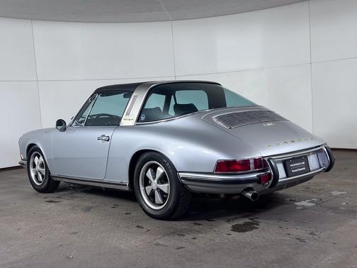 Silver Metallic 1971 Porsche 911 S Targa