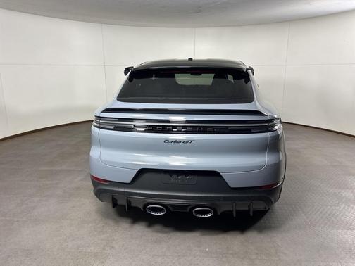 2025 Porsche Cayenne Turbo GT