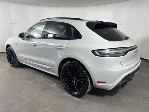 2022 Porsche Macan GTS