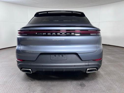 Platinum Silver Metallic 2026 Porsche Cayenne AWD