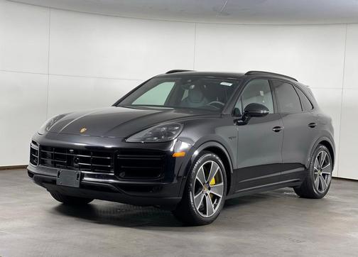 2021 Porsche Cayenne Turbo S