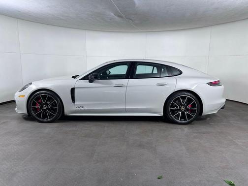 Chalk 2022 Porsche Panamera GTS