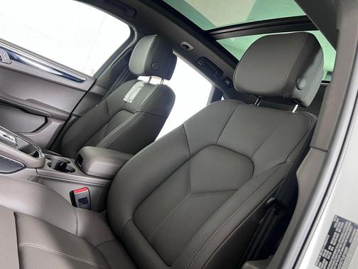 White 2026 Porsche Macan Base