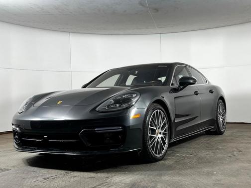 2021 Porsche Panamera Turbo S