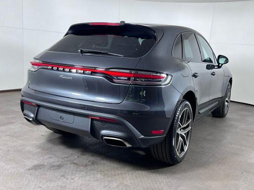 Volcano Grey Metallic 2026 Porsche Macan Base