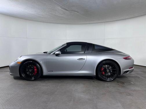 GT Silver Metallic 2019 Porsche 911 Targa 4 GTS