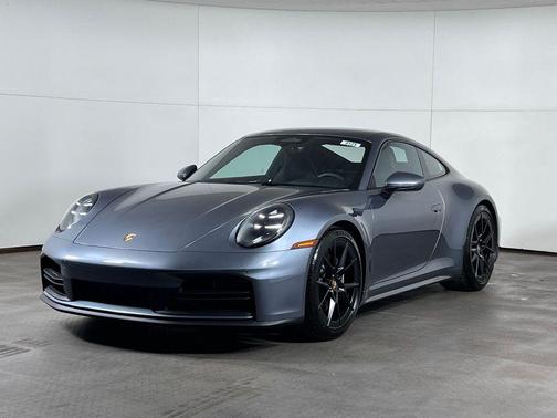 Platinum Silver Metallic 2026 Porsche 911 Carrera T