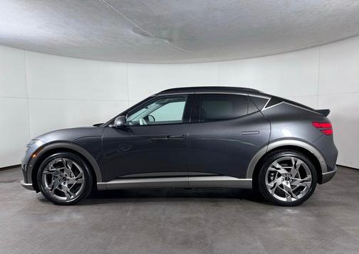 Himalayan Gray 2023 Genesis GV60 Performance