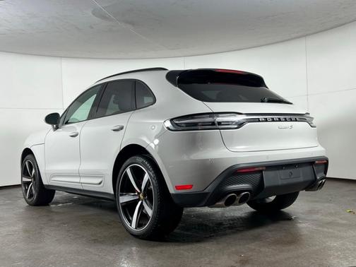 2024 Porsche Macan S